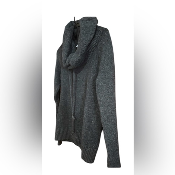 Charcoal Gray Women's Sweater - Picture 2 of 4